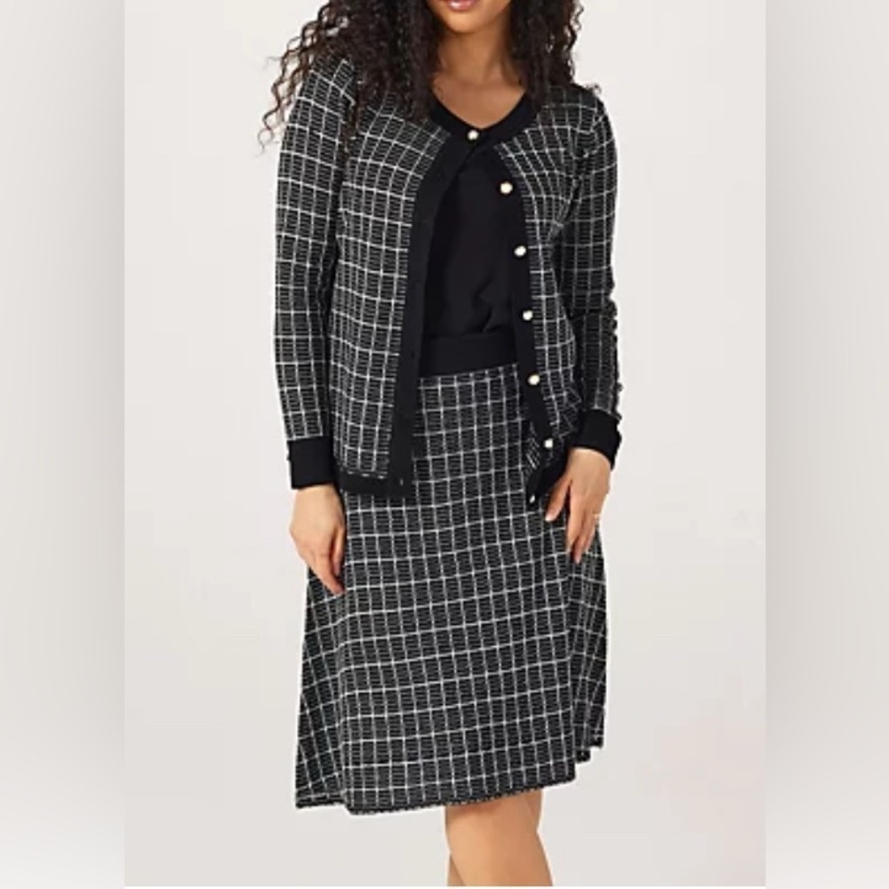 Nina Leonard 2 pc Tweed Cardigan & Skirt Set - Picture 4 of 13